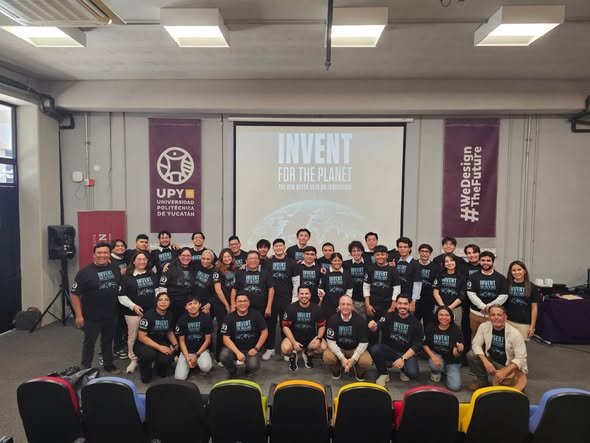 Talento UPY compite a nivel mundial