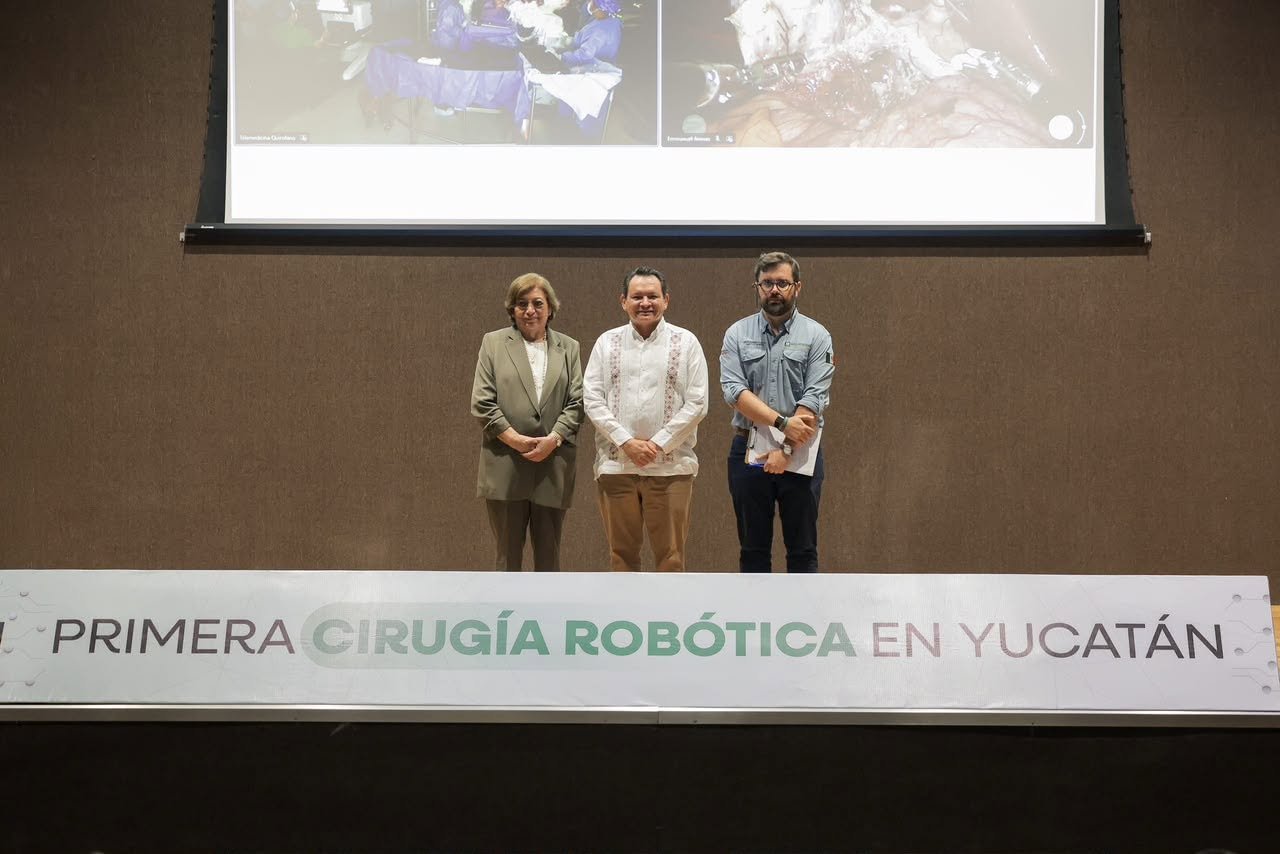 Histórico: Yucatán realiza su primera cirugía robótica en el sistema público de salud